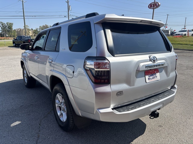 2020 Toyota 4Runner SR5 Premium photo 3