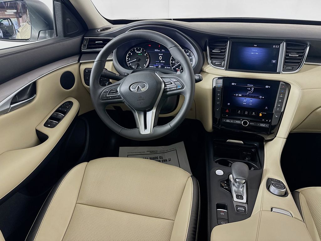 2022 Infiniti QX50 Luxe photo 23