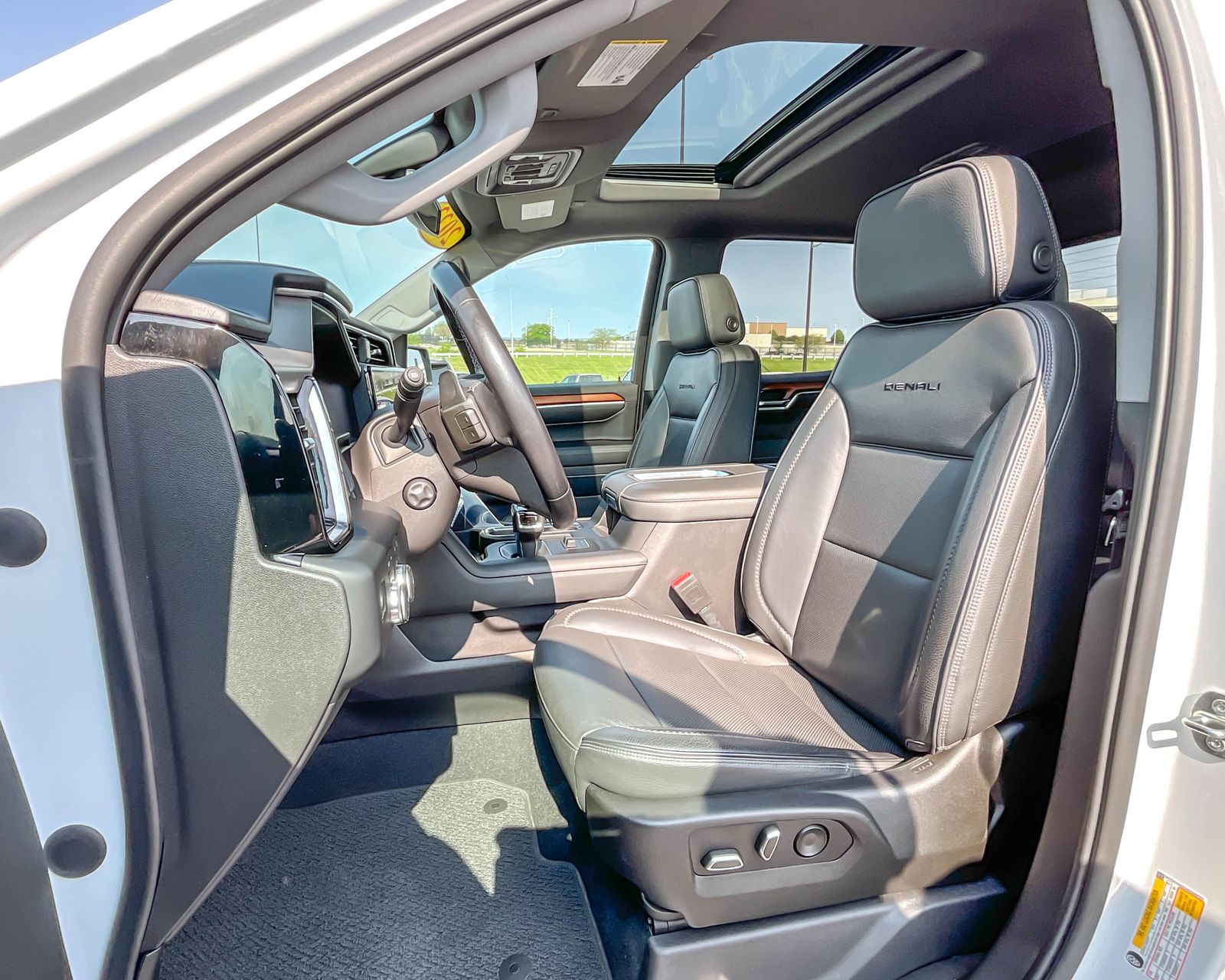 2022 Gmc Sierra 1500 Denali photo 10