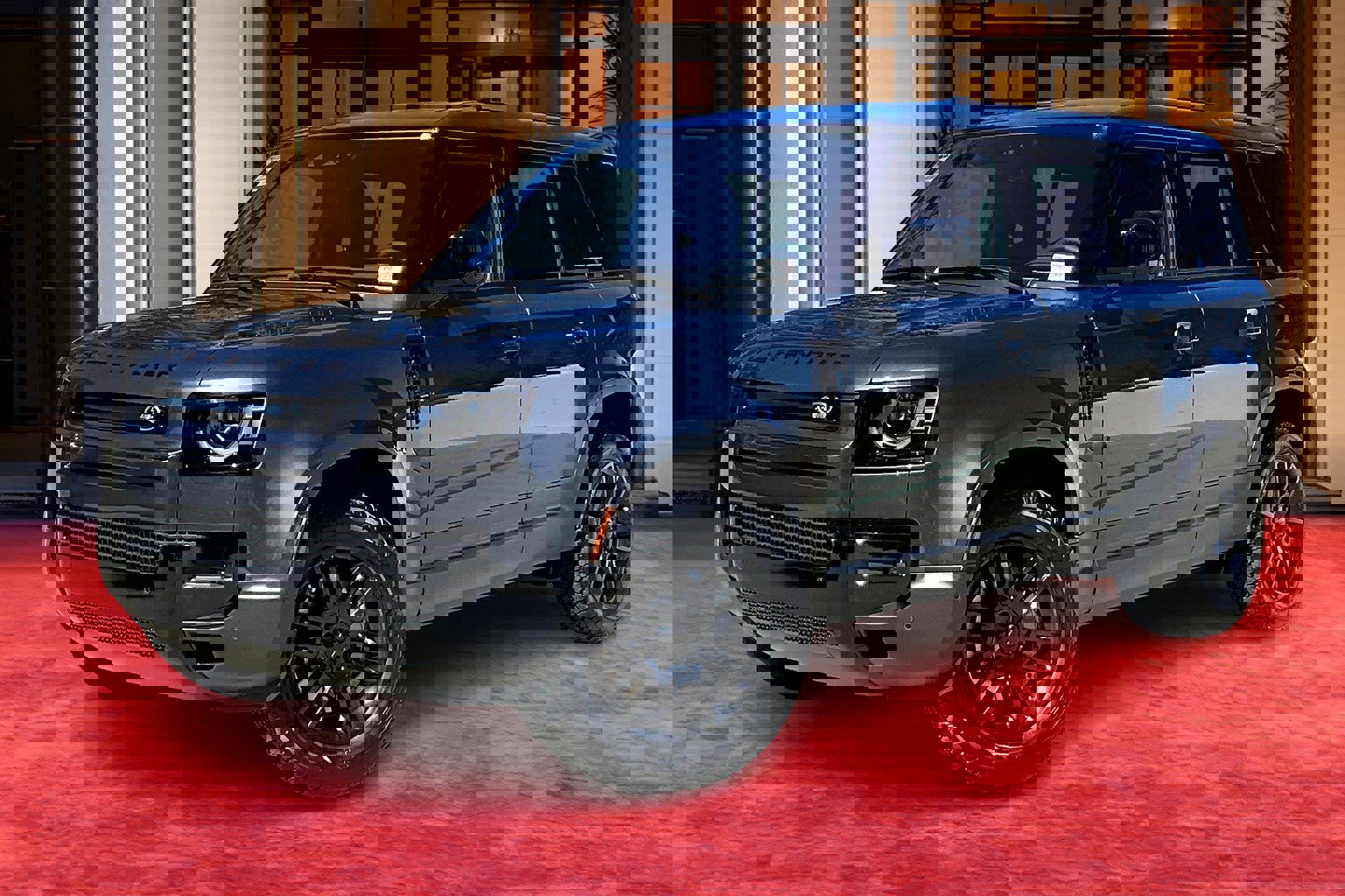 2026 Land Rover Defender S's photo