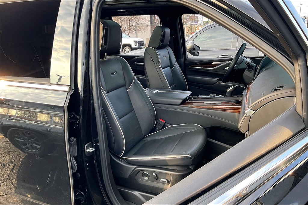 2024 CADILLAC ESCALADE - Image 5