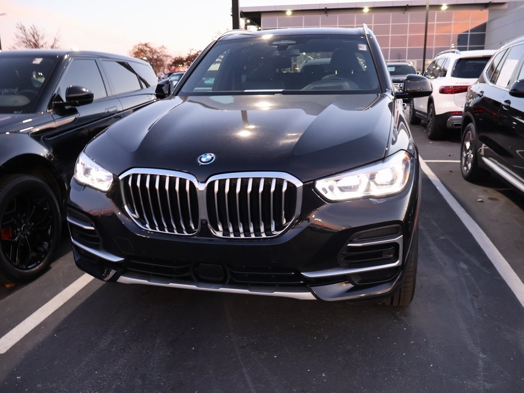 Used 2022 BMW X5 45e with VIN 5UXTA6C00N9N12786 for sale in Kansas City