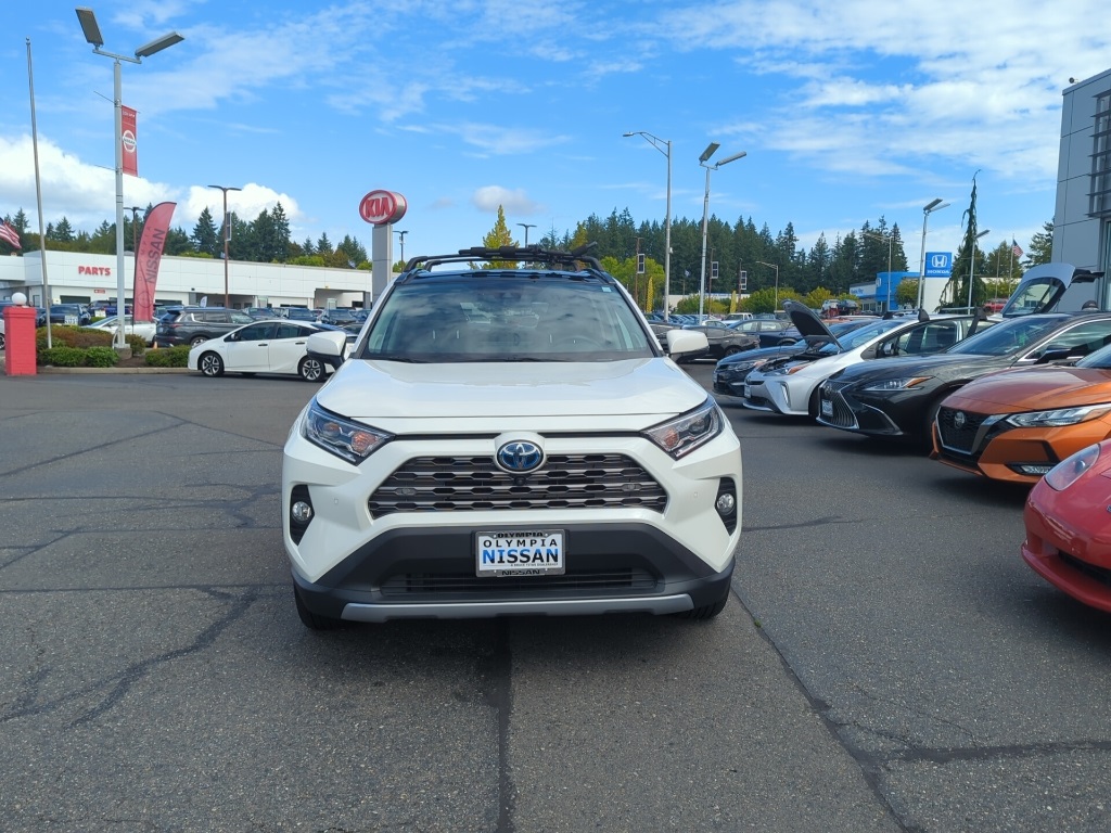 2020 Toyota RAV4 Hybrid Limited photo 3