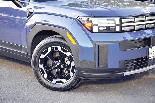 Used 2025 Blue Hyundai SEL image 3