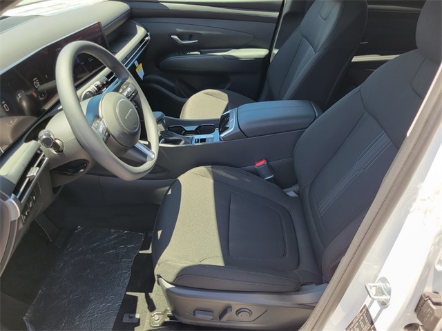 2025 Hyundai Tucson SEL photo 6