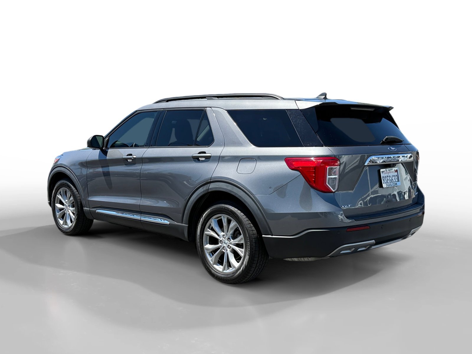 2021 Ford Explorer XLT photo 2