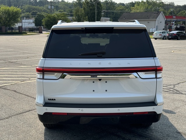 2024 Lincoln Navigator L Reserve photo 4
