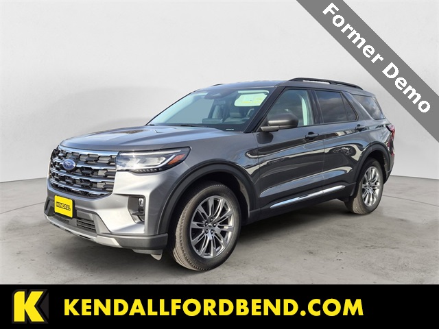2025 Ford Explorer Active's photo