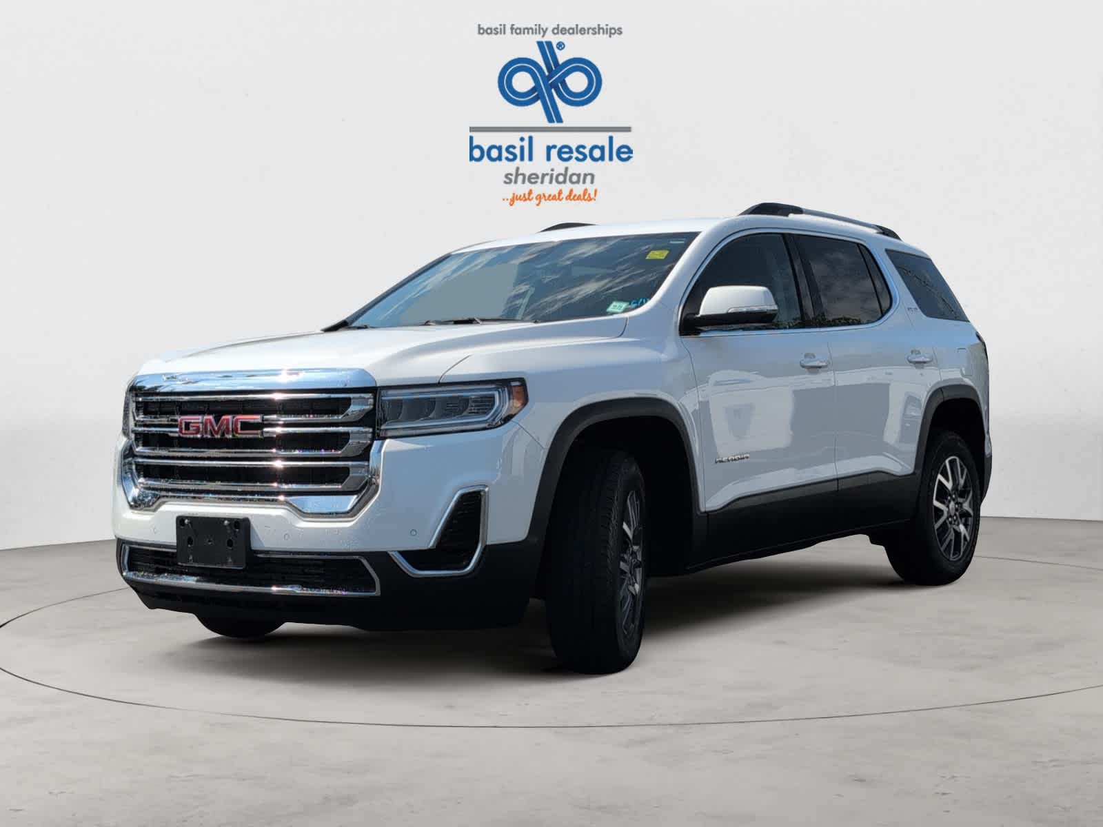 2023 Gmc Acadia SLE photo 2