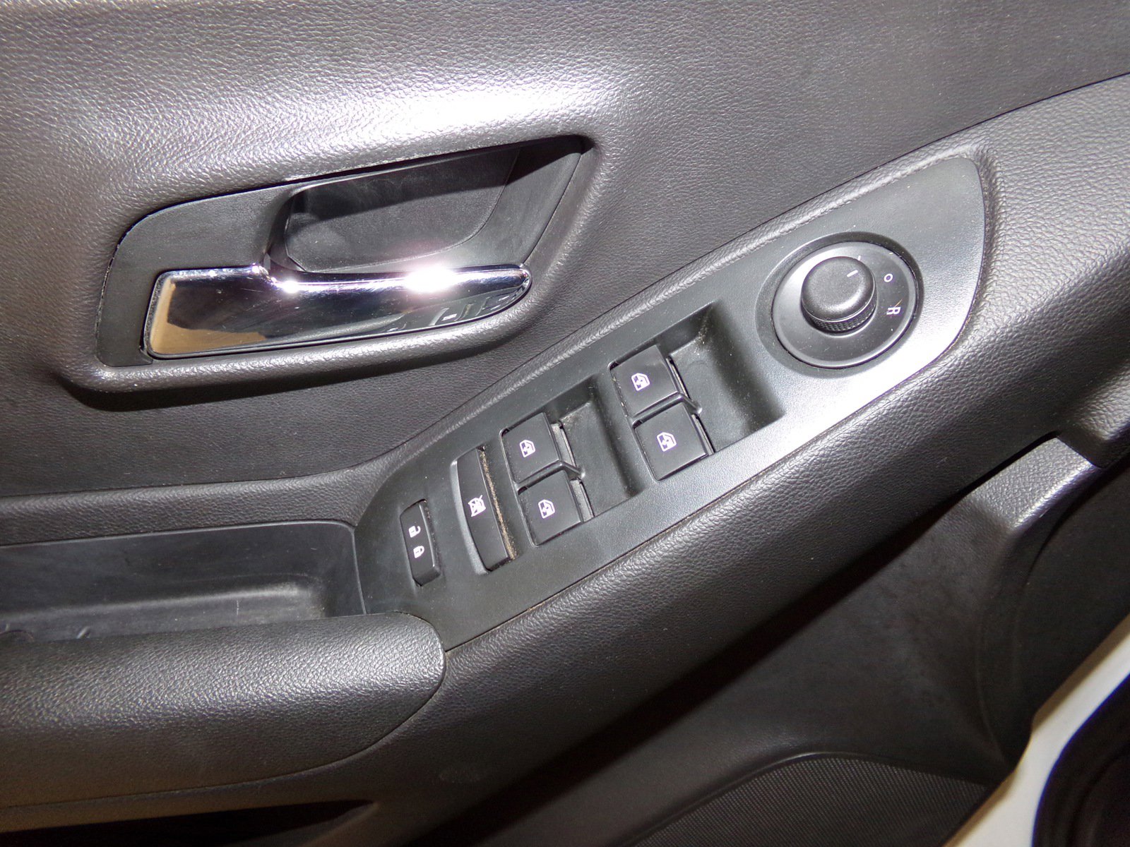 2016 Chevrolet Trax LS photo 11