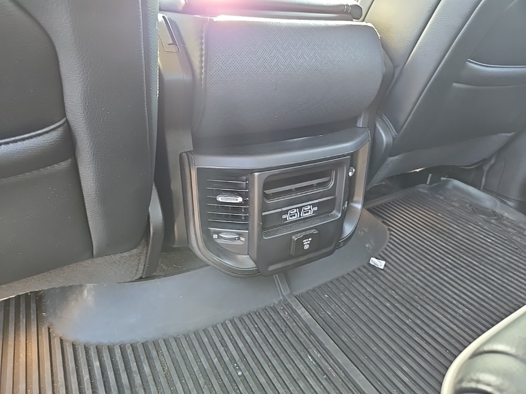2021 Ram 1500 Laramie photo 11