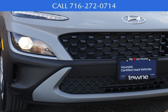 2023 Hyundai Kona SEL photo 2