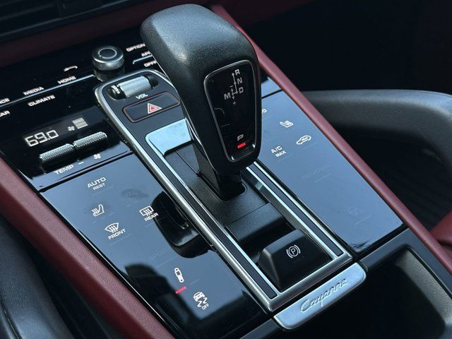 2023 Porsche Cayenne Coupe Base photo 15