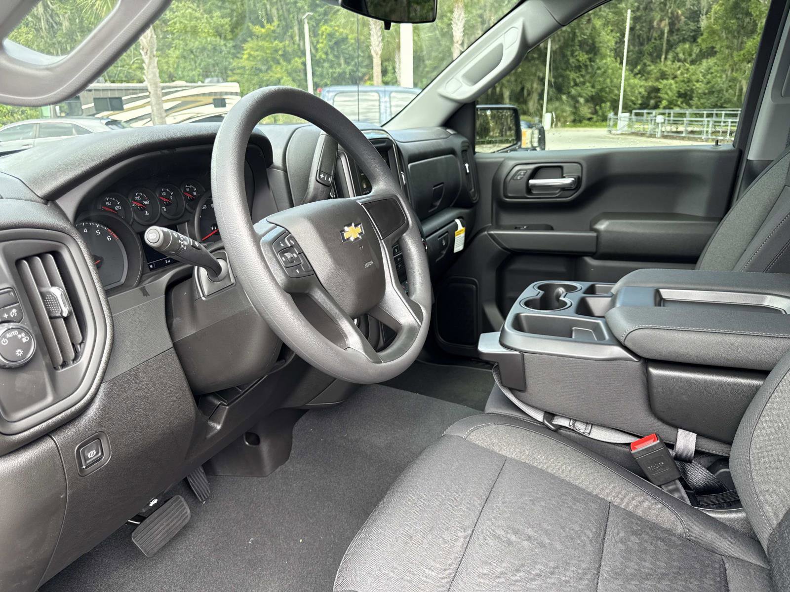 2026 Chevrolet Silverado 1500 Custom photo 18