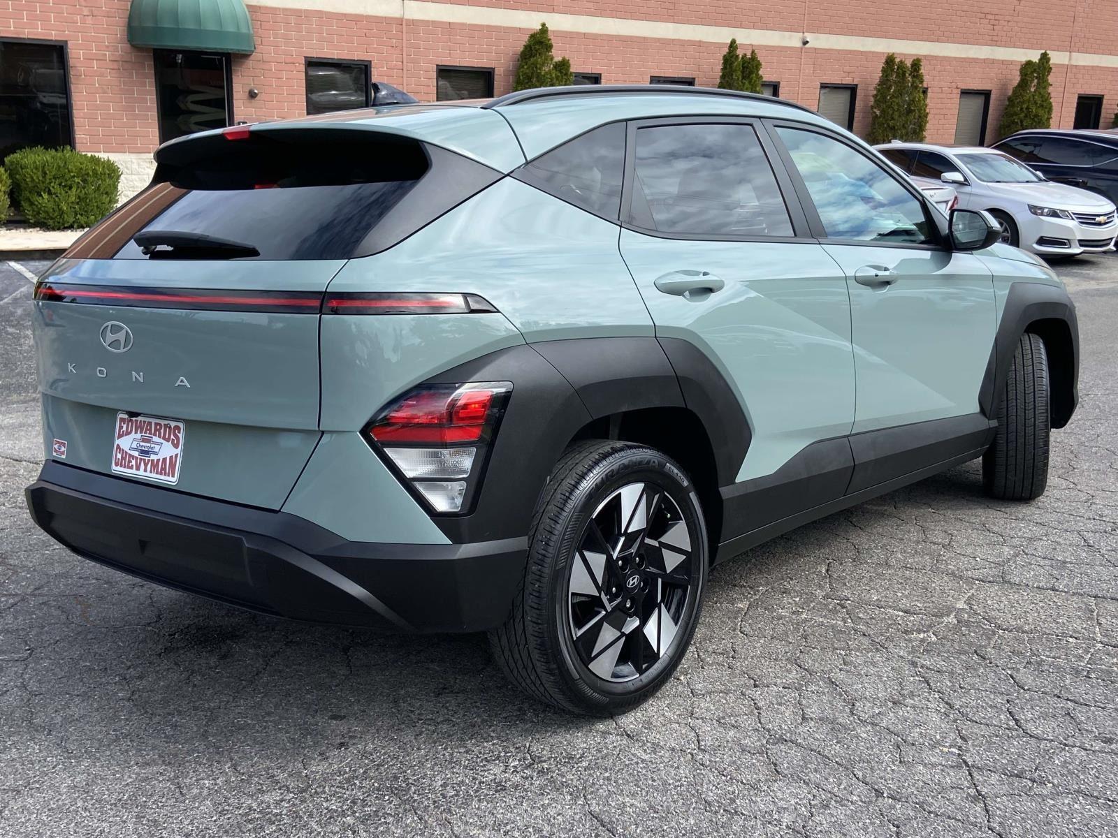 2024 Hyundai Kona SEL photo 20