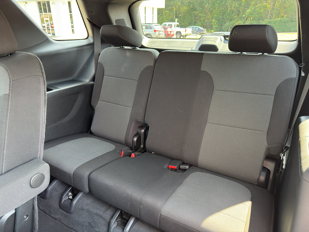2022 Chevrolet Traverse Cloth photo 19