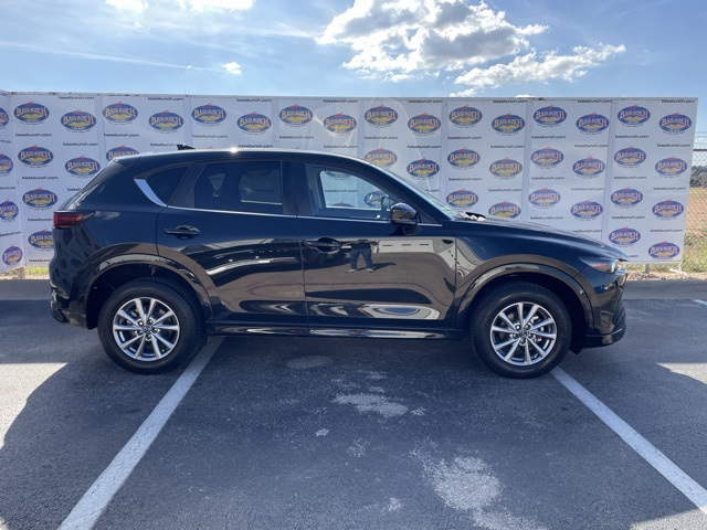 2024 Mazda CX-5 S Select Package's photo