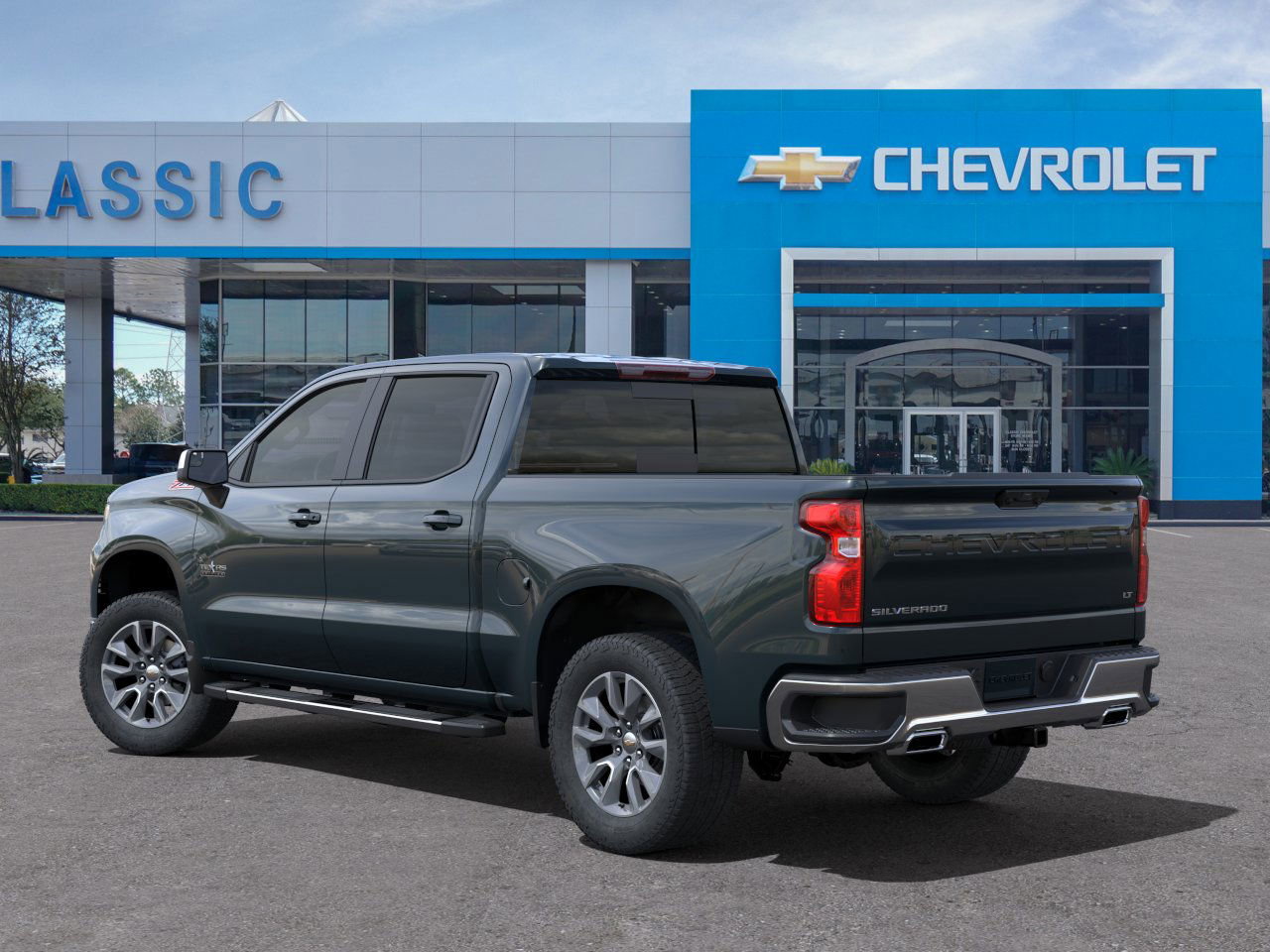 2025 Chevrolet Silverado 1500 LT photo 2