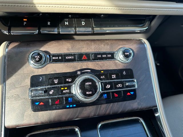 2020 Lincoln Aviator Reserve photo 15