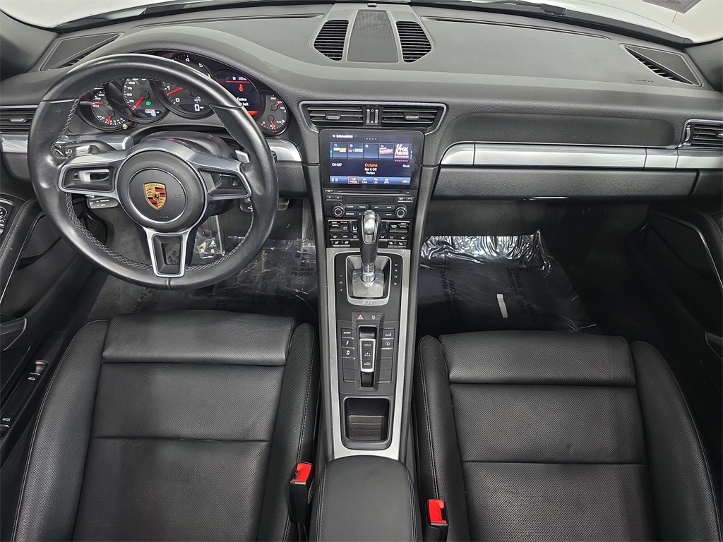 2018 Porsche 911 photo 13