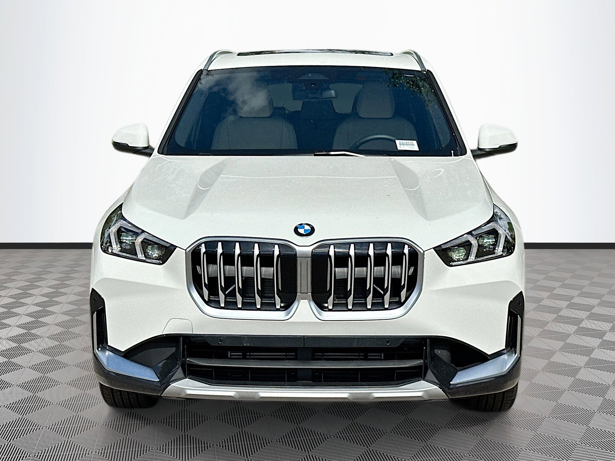 2025 Bmw X1 XDrive28i photo 2