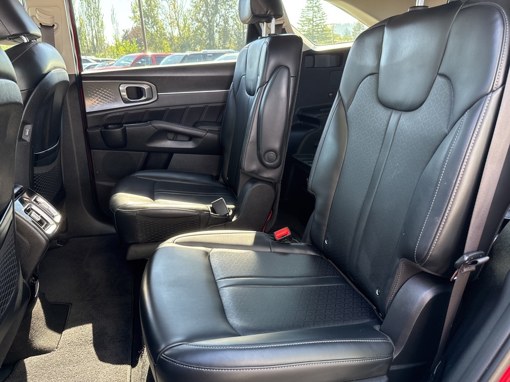 2022 Kia Sorento Plug-In Hybrid SX photo 19