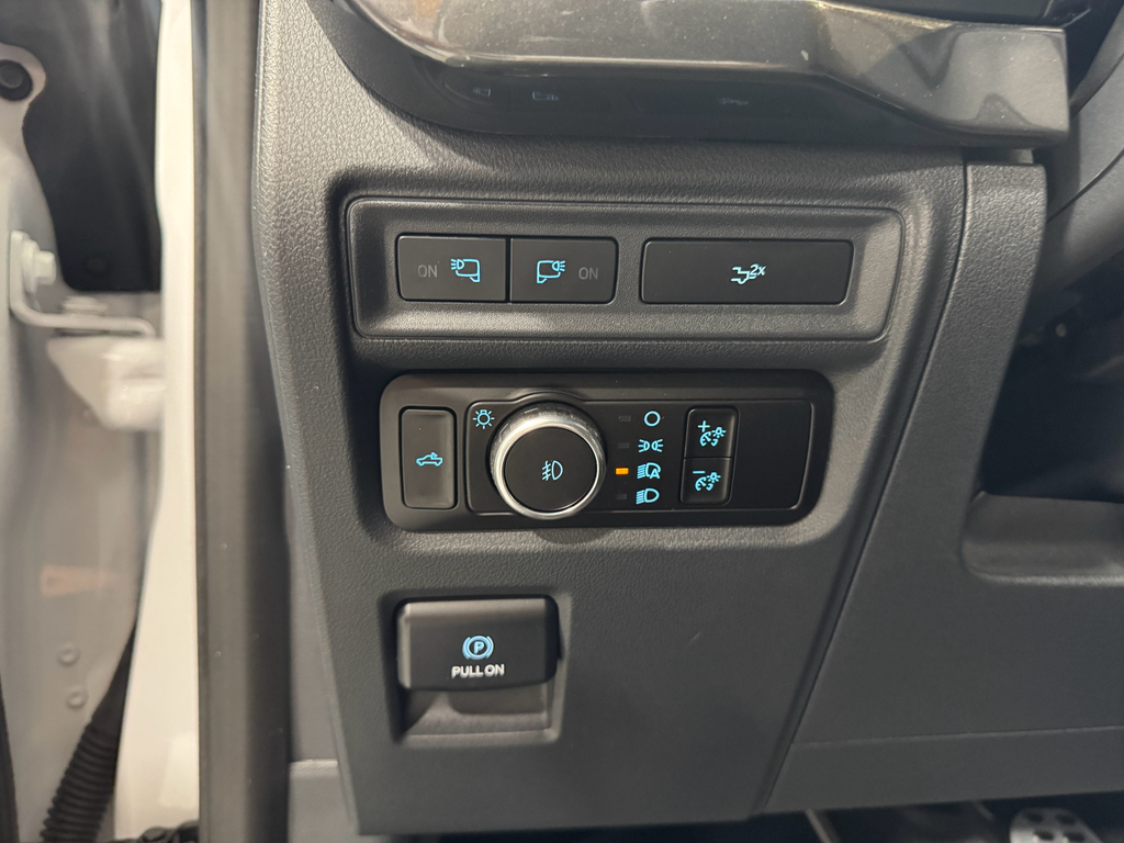 2023 Ford F-150 XLT photo 20
