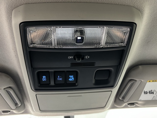 2019 Toyota 4Runner SR5 photo 30