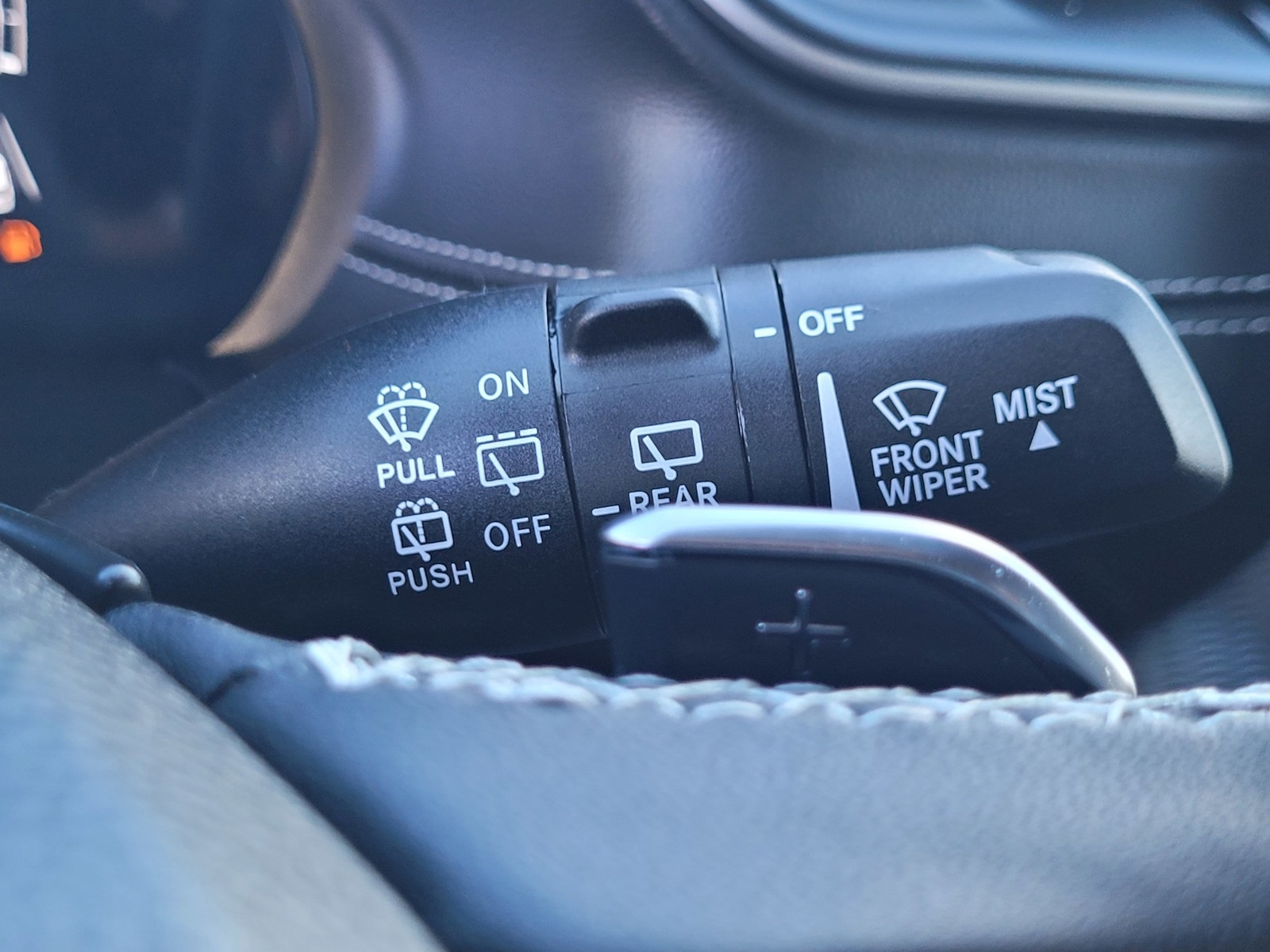 2025 Jeep Grand Cherokee Laredo X photo 22