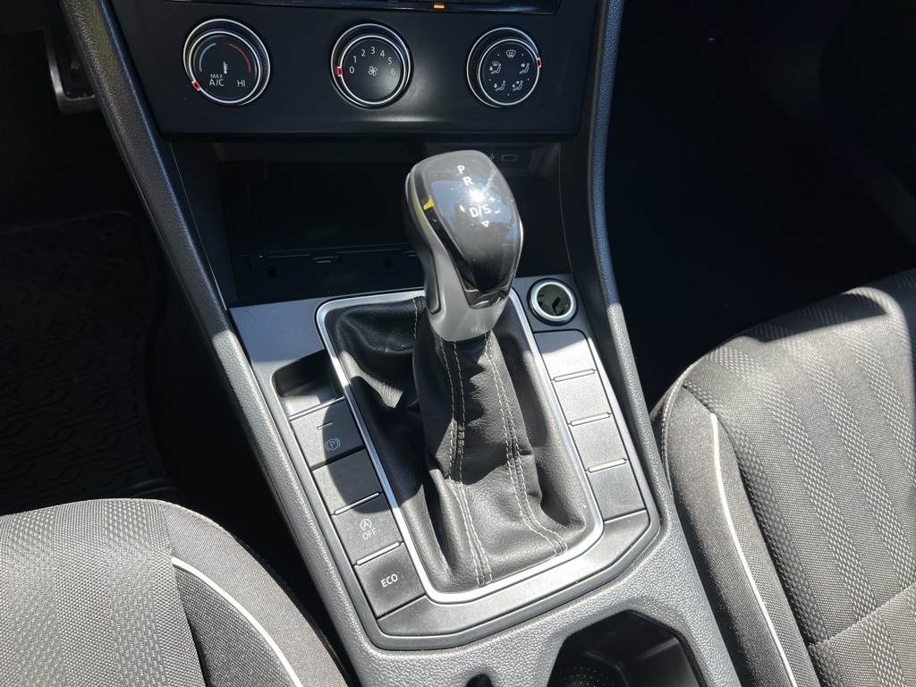 2023 Volkswagen Jetta 1.5T Sport photo 21