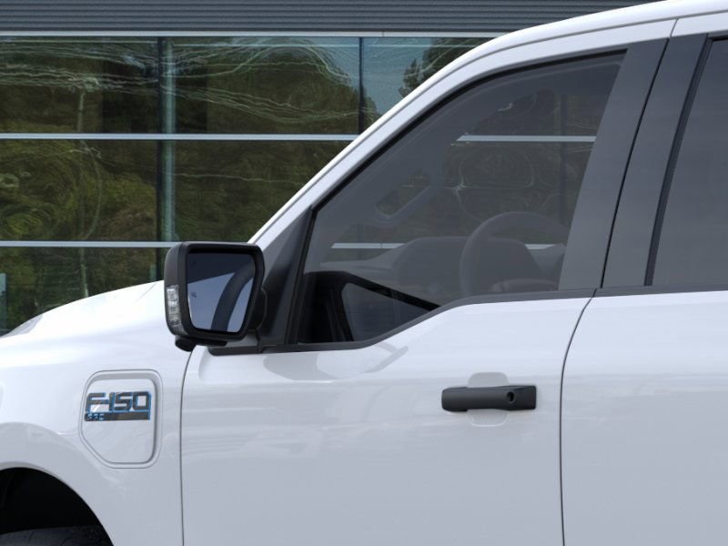 2024 Ford F-150 Lightning photo 20