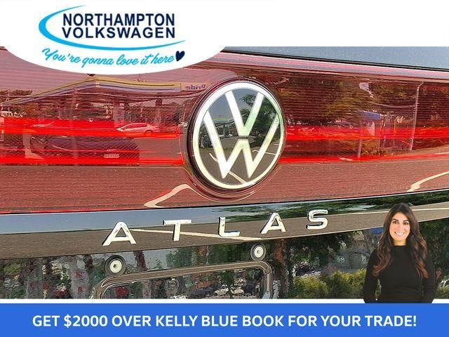 2025 Volkswagen Atlas Peak Edition SE photo 14