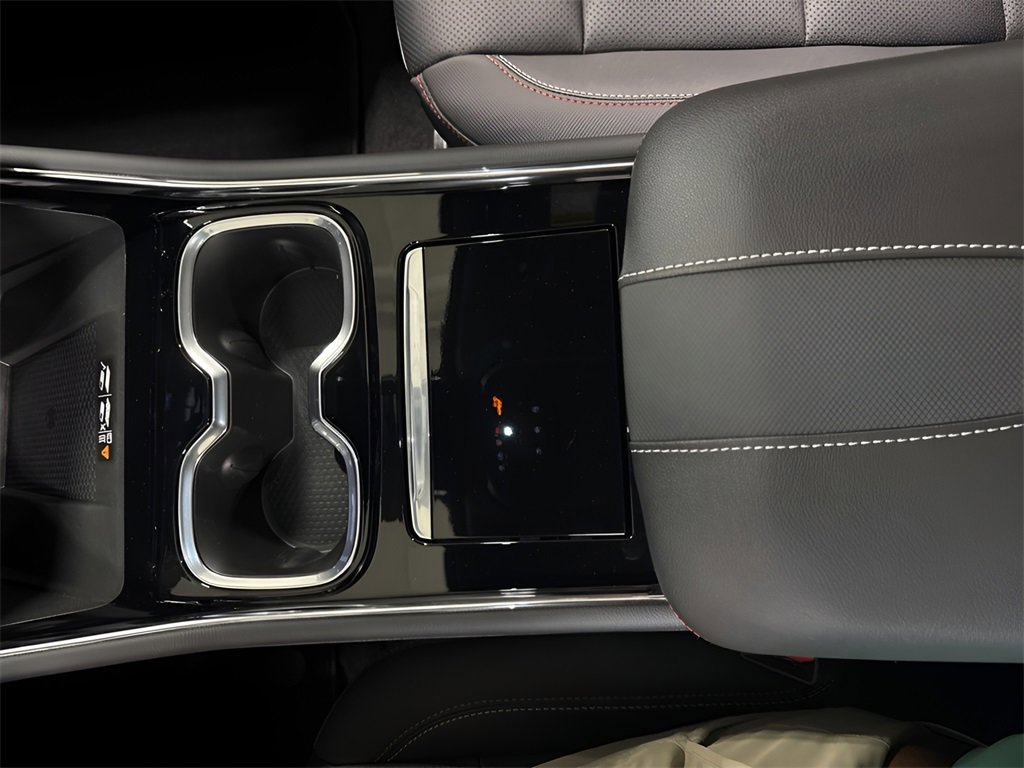 2026 Chevrolet Traverse Z71 photo 12