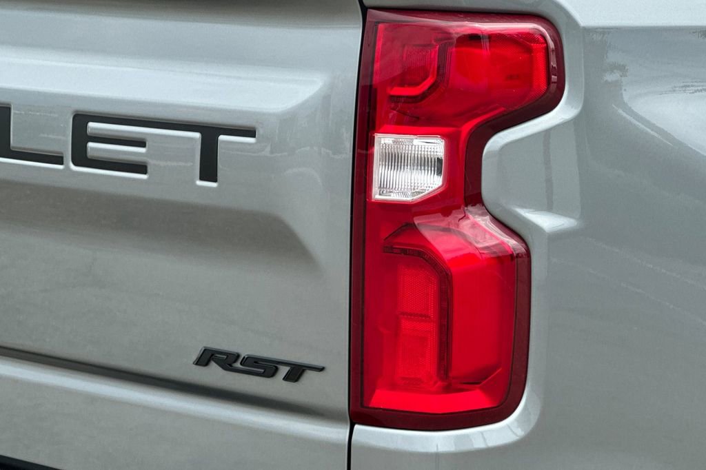 2026 Chevrolet Silverado 1500 RST photo 31