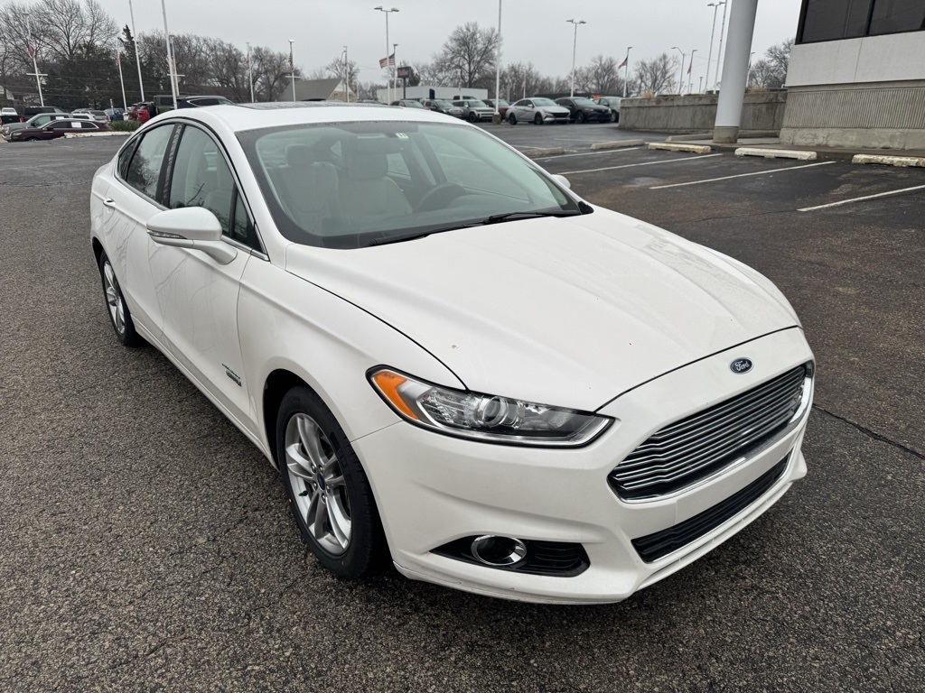 Used 2016 Ford Fusion Energi Titanium with VIN 3FA6P0SU1GR186511 for sale in Kansas City