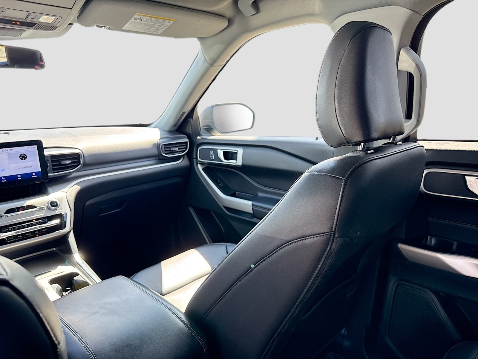 2022 Ford Explorer XLT photo 22