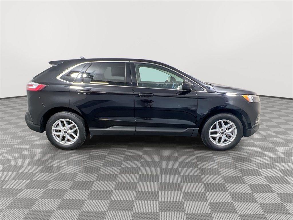 2024 Ford Edge SEL photo 9