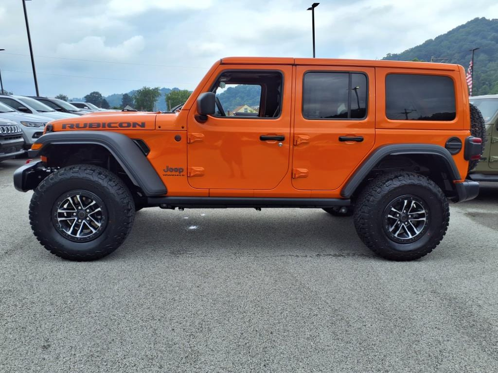 2025 Jeep Wrangler Rubicon photo 3