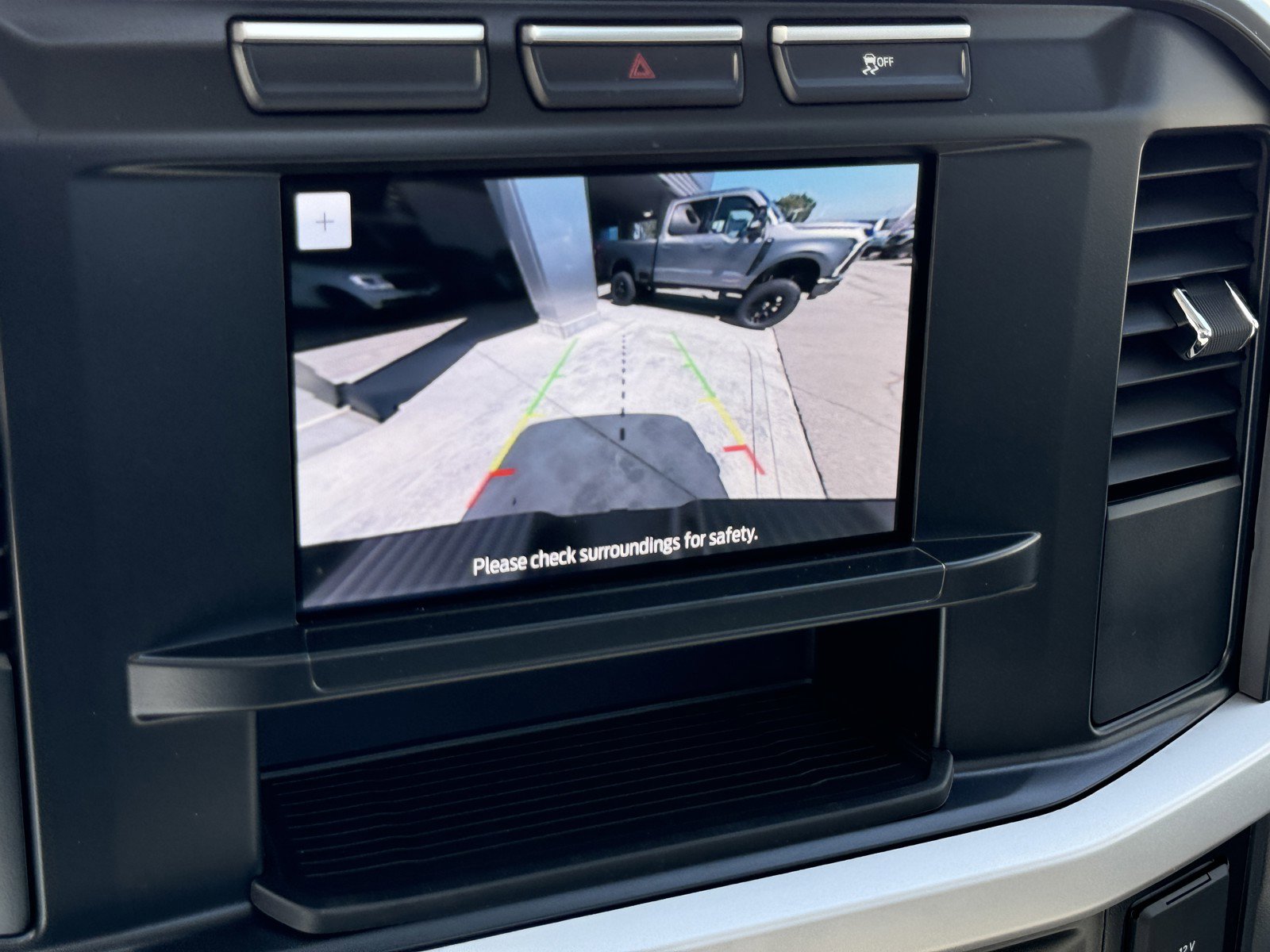 2024 Ford F-350 XL photo 10