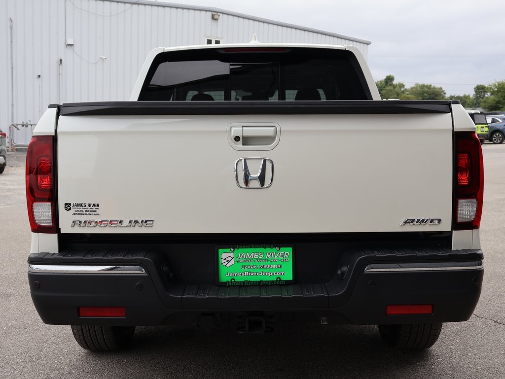 2019 Honda Ridgeline RTL-E photo 4