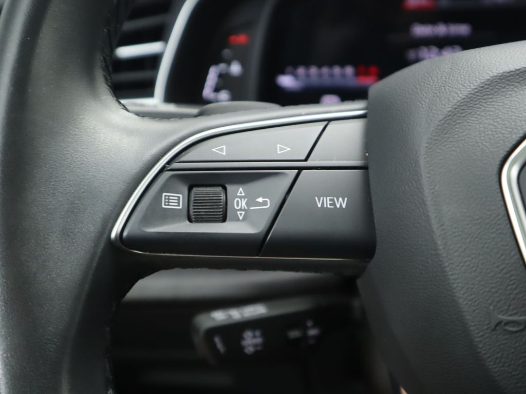 2022 Audi Q8 55 Premium Plus photo 11