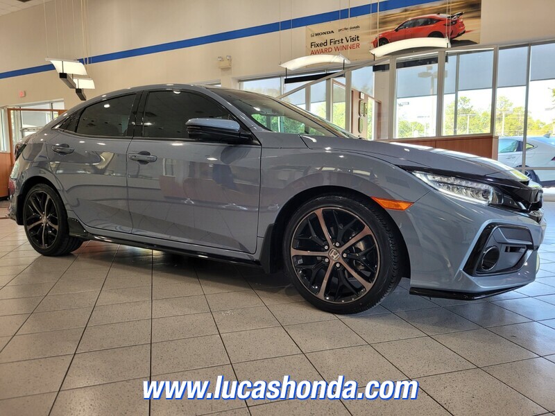 2021 Honda Civic Hatchback Sport Touring photo 3
