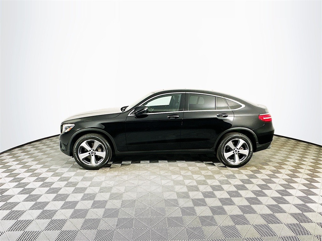 2017 Mercedes Benz GLC 300 Coupe photo 3
