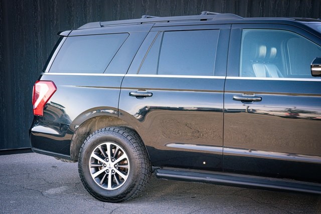 2019 Ford Expedition XLT photo 6