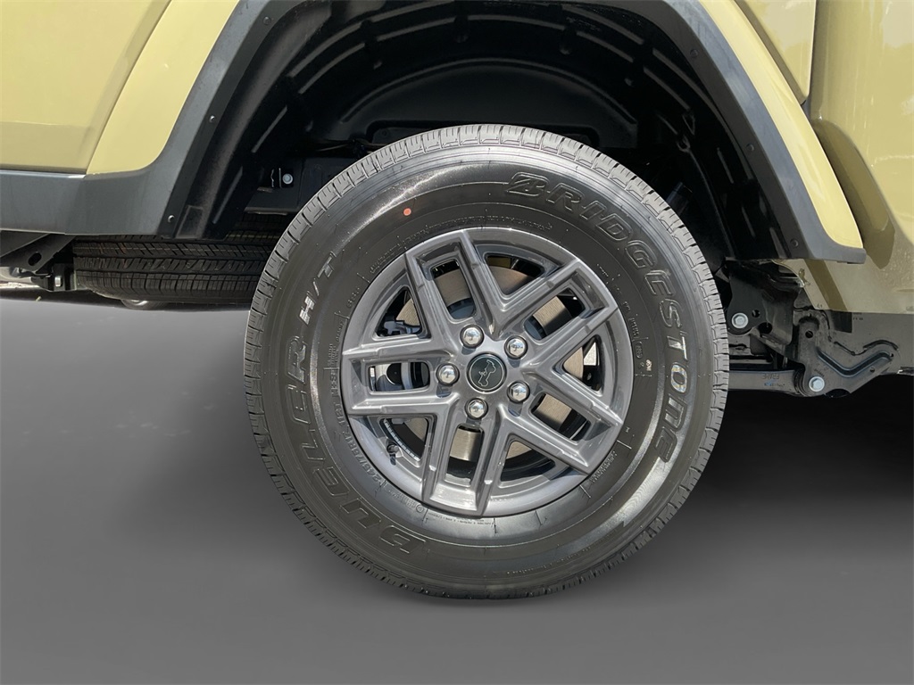 2025 Jeep Gladiator Sport S photo 14