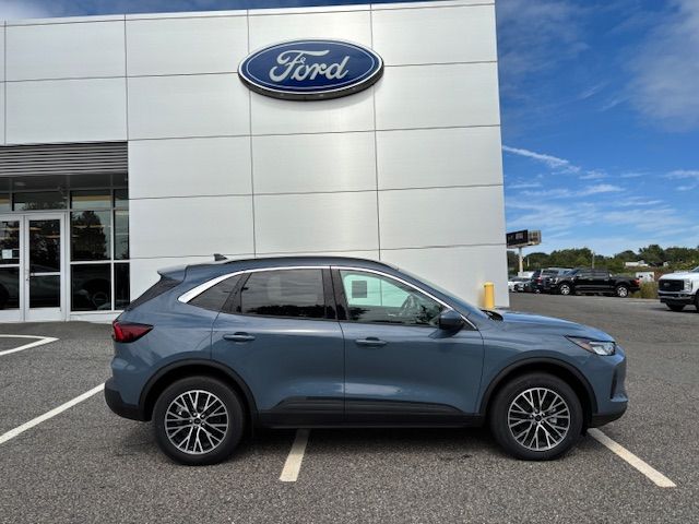 2024 Ford Escape Plug-In Hybrid Base photo 23