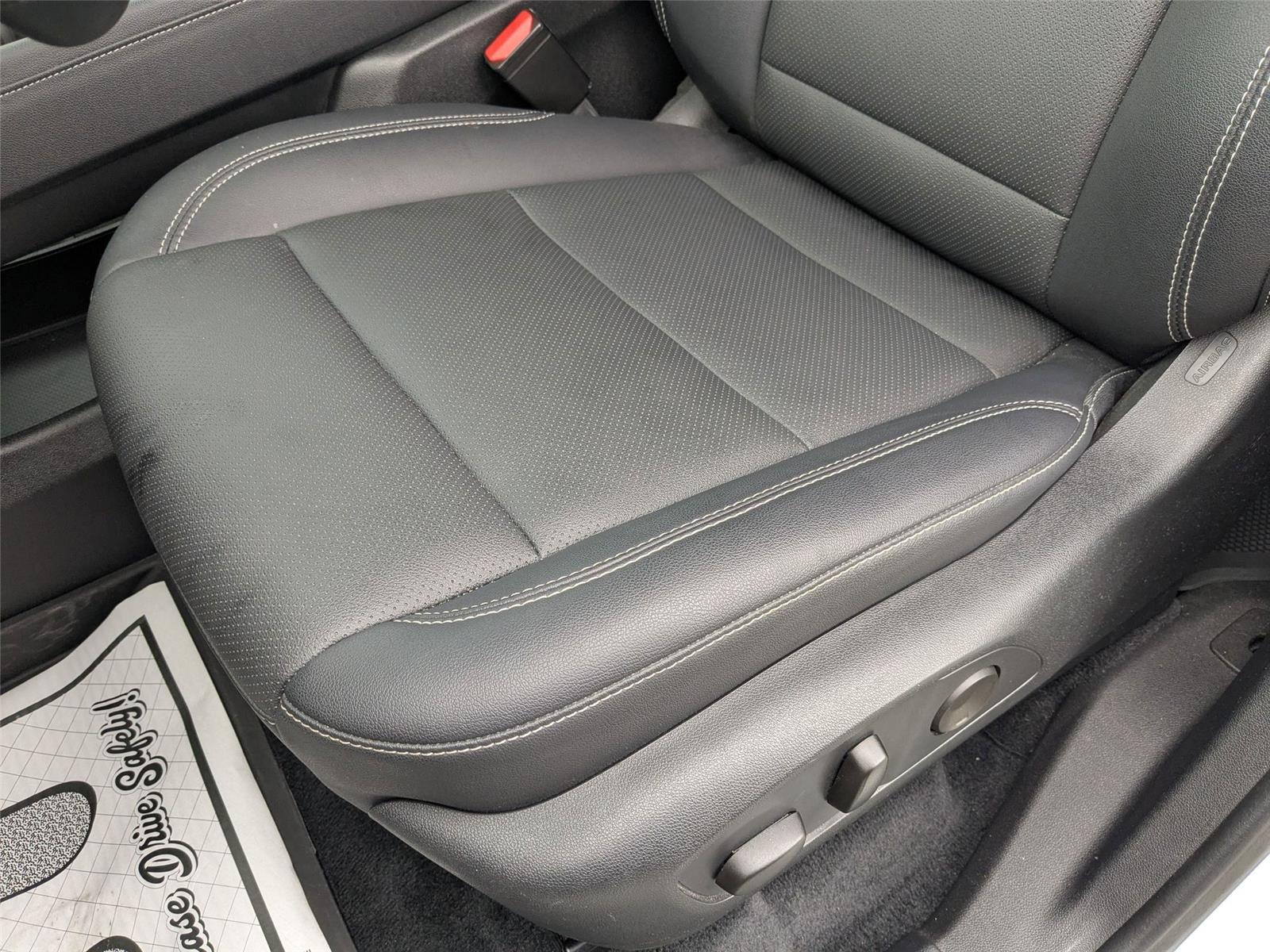 2024 Chevrolet Traverse 1LT photo 14