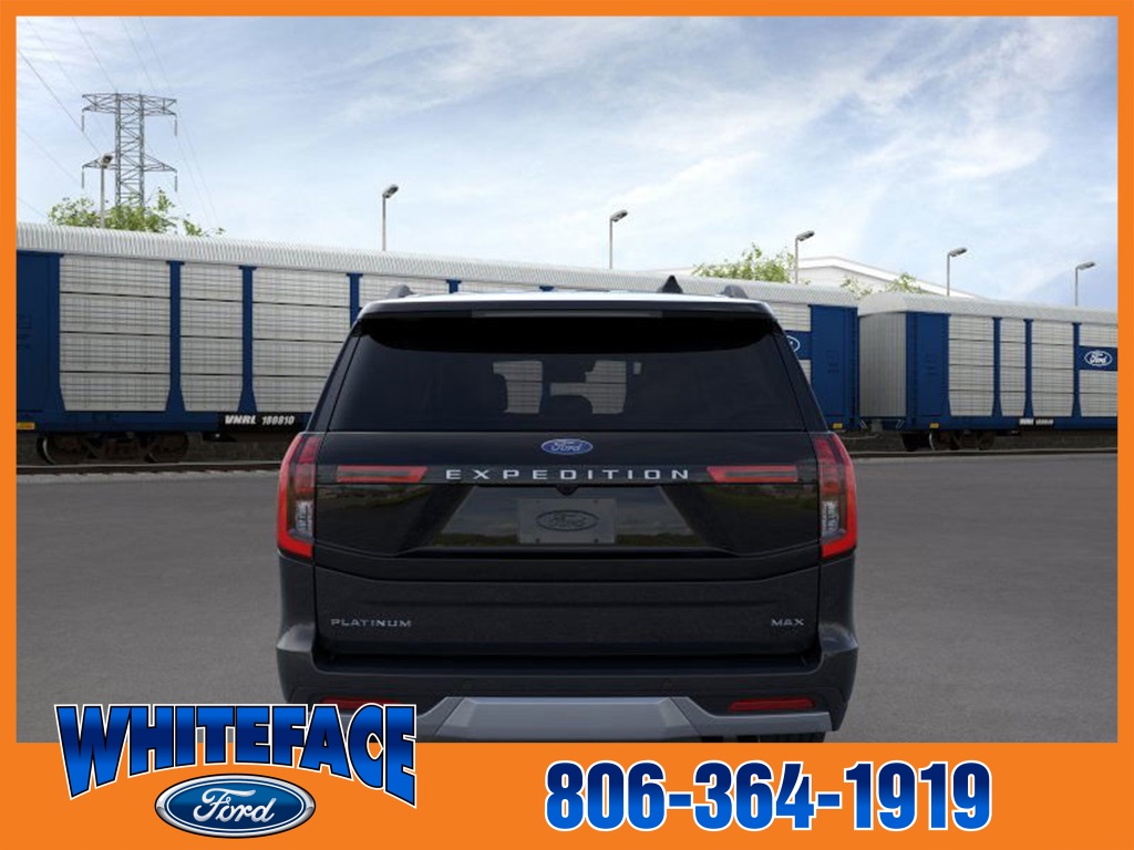 2025 Ford Expedition Platinum MAX photo 3