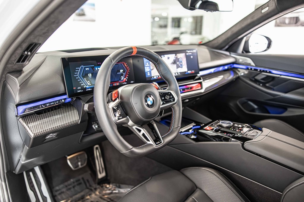 2025 BMW M5 - Image 20