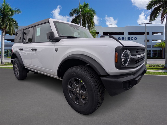 2025 Ford Bronco 4-Door Big Bend's photo